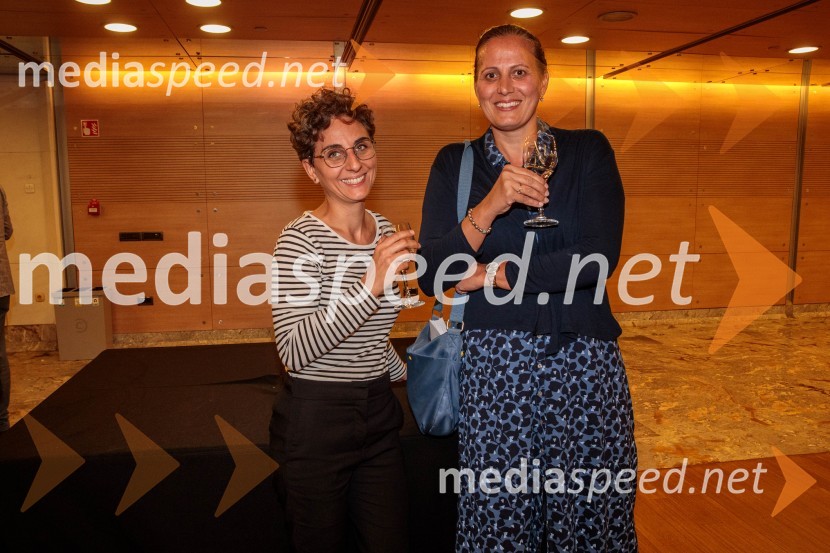  Aline Khouri;  Ina MeinekeKoncert Ensemble Moderna v Cankarjevem domu