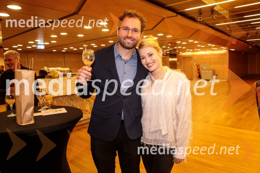  Vito Žuraj, skladatelj;  Nika Gorič, sopranistkaKoncert Ensemble Moderna v Cankarjevem domu