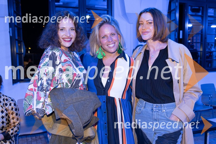  ... ;  Manja Stević, voditeljica, Jutro na Planetu;  Hannah Mancini, pevkaLjubljana Fashion Week 2023, modne revije, prvi dan