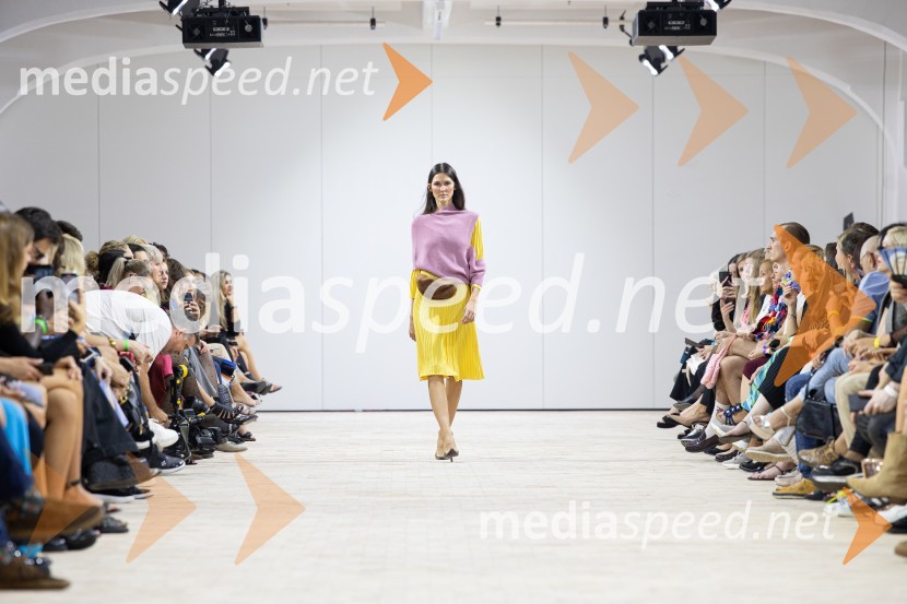  Prisha Alfirev Justinek, manekenkaLjubljana Fashion Week 2023, modne revije, prvi dan