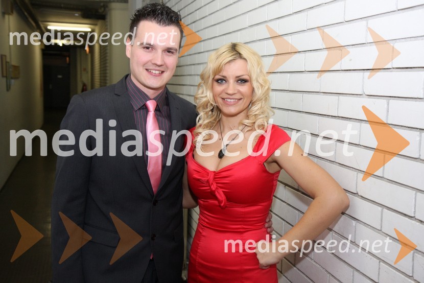 Andrej Mernik, televizijski in radijski voditelj in Brigita Šuler, pevkaWerner z gosti, koncertna turneja