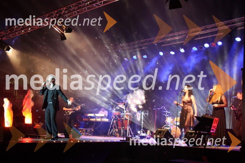 Werner Brozović, pevec s skupino Nova legija in ...Werner z gosti, koncertna turneja