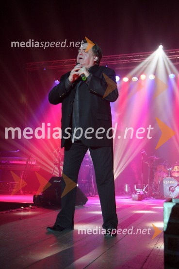 Krunoslav Kičo Slabinac, hrvaški pevecWerner z gosti, koncertna turneja