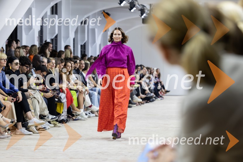  Pika  Zrim, urednica spletnega portala citylife.si in modna vplivnicaLjubljana Fashion Week 2023, modne revije, drugi dan