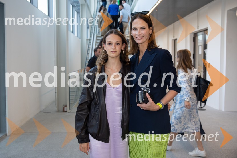  Isabela Raspopović;  Maja Bulc Raspopović, lastnica modne agencije Model GroupLjubljana Fashion Week 2023, modne revije, drugi dan