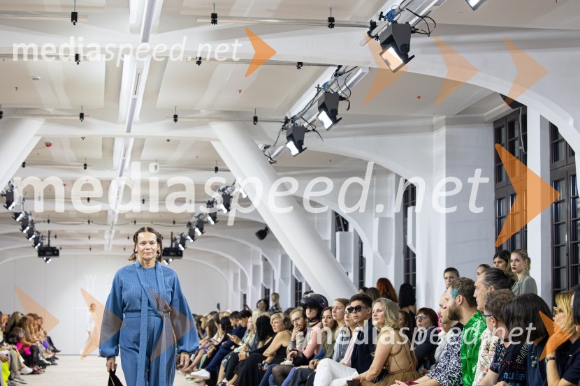  Pika  Zrim, urednica spletnega portala citylife.si in modna vplivnicaLjubljana Fashion Week 2023, modne revije, drugi dan