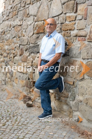  Ivan Lorenčič, nekdanji ravnatelj, II. gimnazija MariborIvan Lorenčič, dolgoletni ravnatelj mariborske II. gimnazije