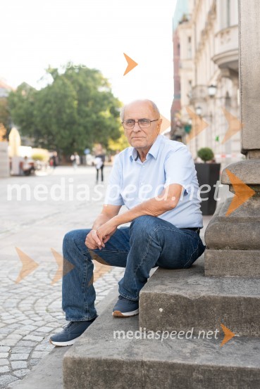  Ivan Lorenčič, nekdanji ravnatelj, II. gimnazija MariborIvan Lorenčič, dolgoletni ravnatelj mariborske II. gimnazije