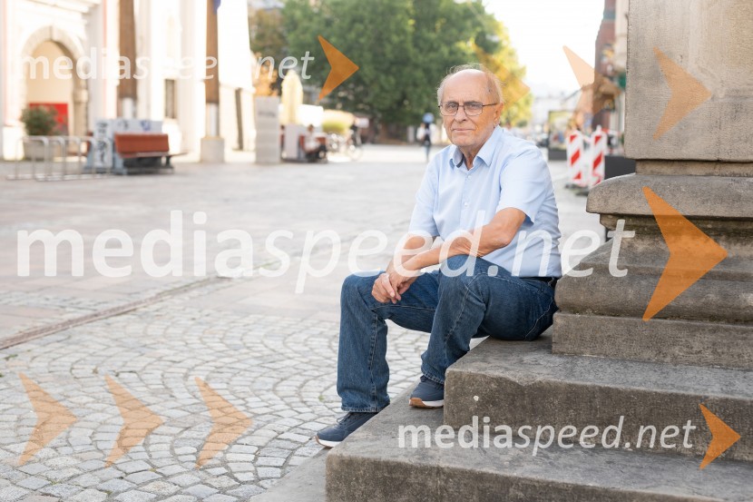  Ivan Lorenčič, nekdanji ravnatelj, II. gimnazija MariborIvan Lorenčič, dolgoletni ravnatelj mariborske II. gimnazije