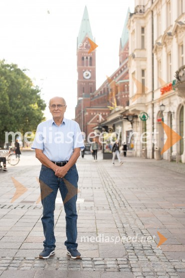  Ivan Lorenčič, nekdanji ravnatelj, II. gimnazija MariborIvan Lorenčič, dolgoletni ravnatelj mariborske II. gimnazije