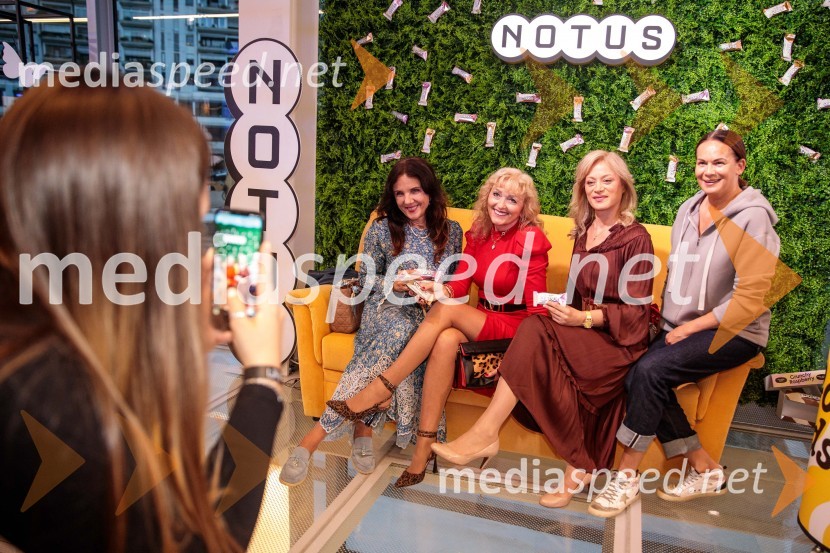  Jasna Rozman Marčič;  Lilijana Kastelic, oblikovalka;  Marijana Car;  Pika  Zrim, urednica spletnega portala citylife.si in modna vplivnicaLjubljana Fashion Week 2023, modne revije, tretji dan