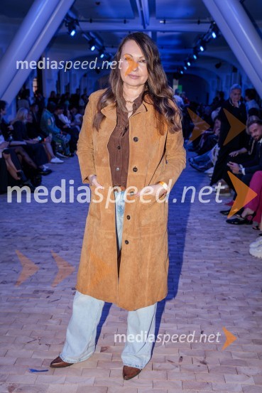  Anja Rupel, pevkaLjubljana Fashion Week 2023, modne revije, tretji dan