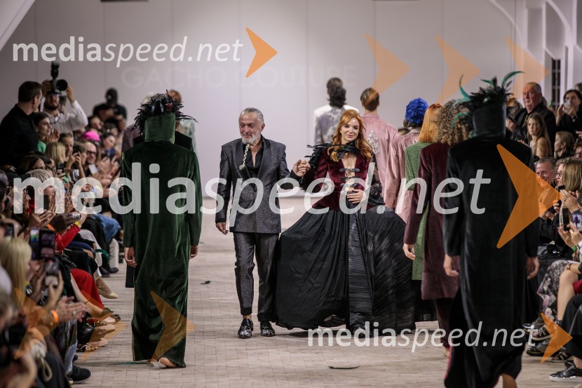  Milan Gačanovič - Gacho, modni guru;  Mojca Mavec, voditeljicaLjubljana Fashion Week 2023, modne revije, tretji dan