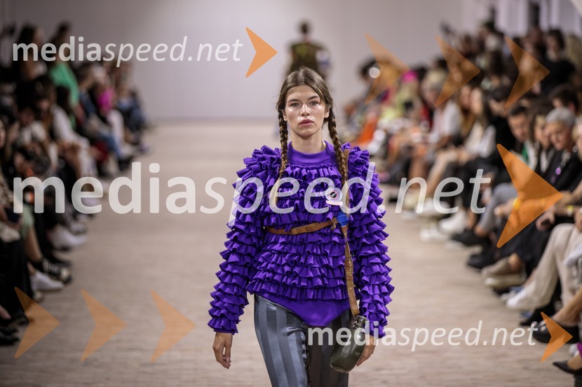  Karo Drake, manekenkaLjubljana Fashion Week 2023, modne revije, tretji dan
