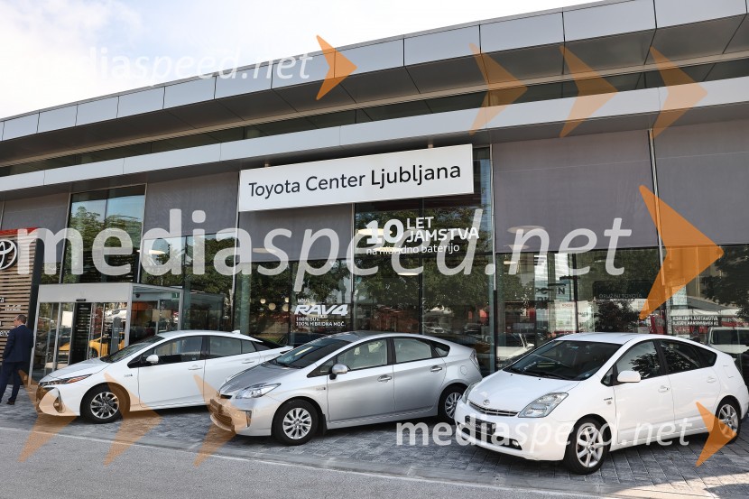 Nova Toyota Prius Plug-In, predstavitev