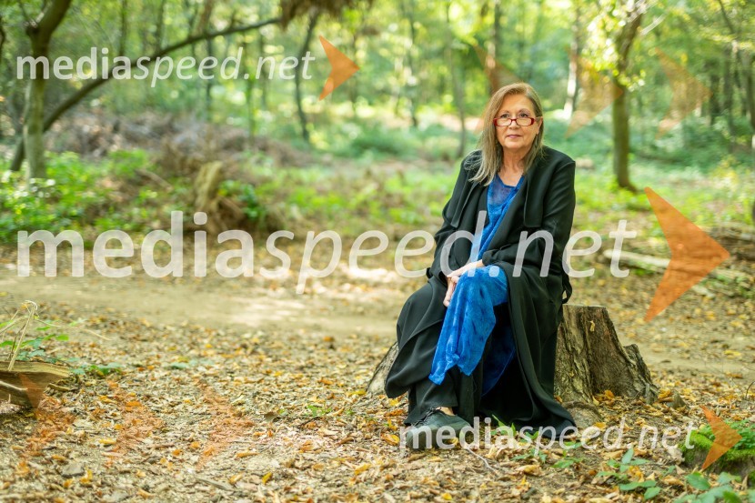 dr. Vesna  Vuk Godina, antropologinja, predavateljicaVesna Vuk Godina, intervju