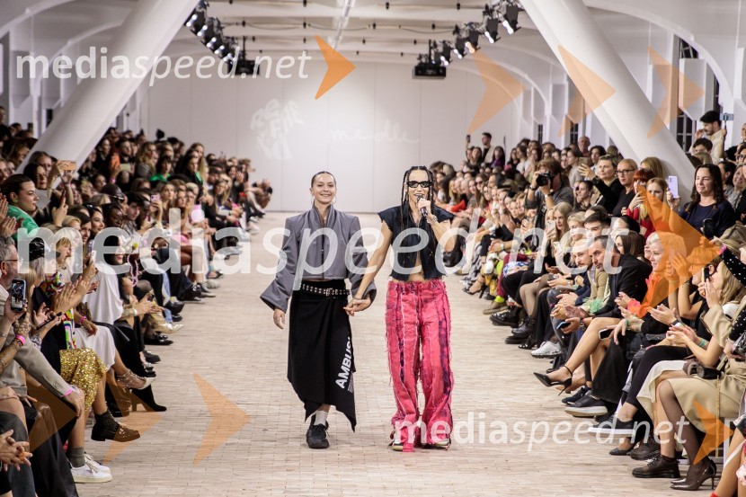  Tia Krasovec;  Mia Puhar Rodin - Masayah, pevkaLjubljana Fashion Week 2023, modne revije, četrti dan
