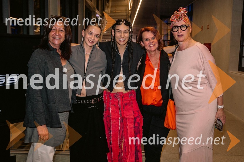  ... ;  Tia Krasovec;  Mia Puhar Rodin - Masayah, pevka;  ... ;  ... Ljubljana Fashion Week 2023, modne revije, četrti dan