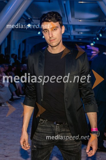 Nino Ošlak, pevecLjubljana Fashion Week 2023, modne revije, četrti dan