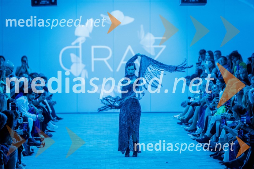  Urška Centa, plesalka flamenkaLjubljana Fashion Week 2023, modne revije, četrti dan