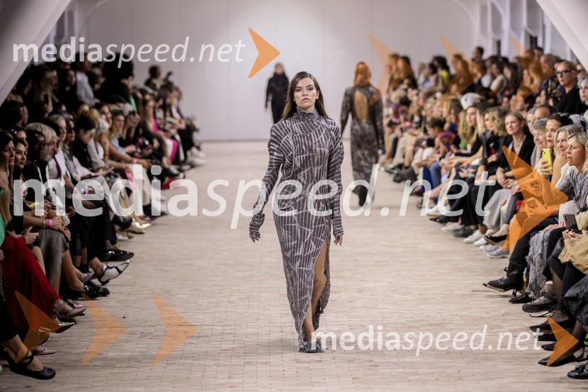  Karo Drake, manekenkaLjubljana Fashion Week 2023, modne revije, četrti dan