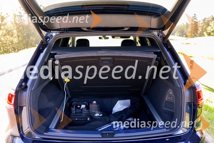 Volkswagen Touareg, predstavitev prenovljene tretje generacije