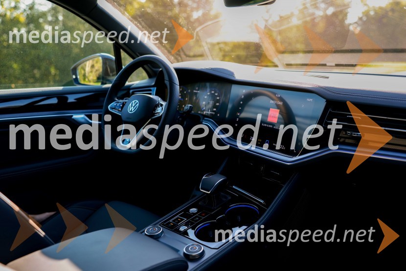 Volkswagen Touareg, predstavitev prenovljene tretje generacije