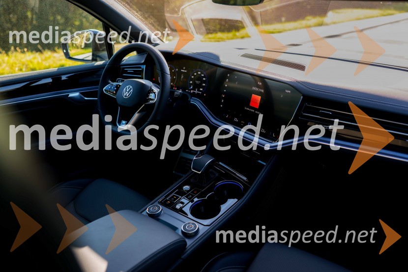 Volkswagen Touareg, predstavitev prenovljene tretje generacije