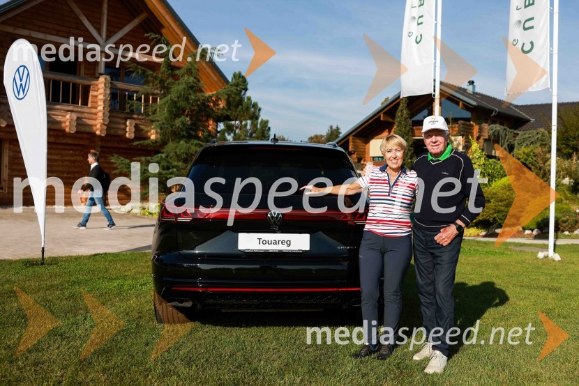  Alenka Vogrinec;  Tone Vogrinec, športni in smučarski funkcionarVolkswagen Touareg, predstavitev prenovljene tretje generacije