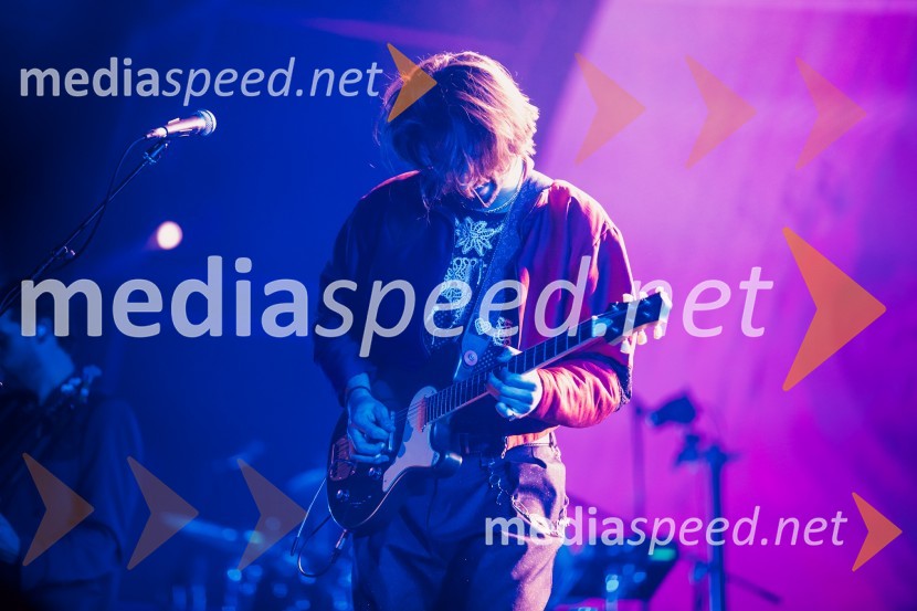  Jan  Peteh, Joker OutJoker Out napolnili Stožice