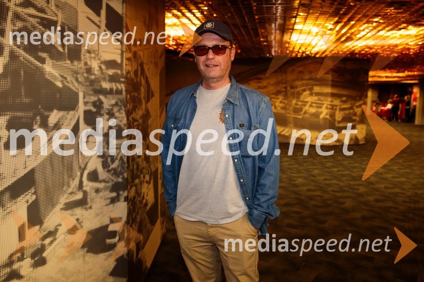 Joker Out napolnili Stožice