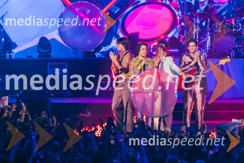  Kris  Guštin, Joker Out;  Bojan Cvjetićanin, Joker Out;  Jure Maček,  Joker Out;  Nace  Jordan, Joker OutJoker Out napolnili Stožice