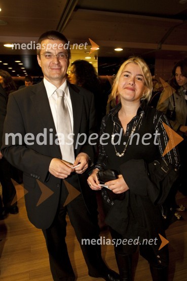 Dimitrij Piciga, direktor Slovenske turistične organizacije s spremljevalkoHrvaški večer in koncert Oliverja Dragojeviča