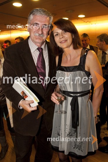 Petar Radovič, odgovorni urednik razvedrilnega programa TV Slovenija in mag. Lidia Pavlin, direktorica in lastnica agencije NichaHrvaški večer in koncert Oliverja Dragojeviča