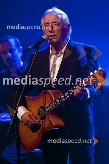 Oliver Dragojević, pevecHrvaški večer in koncert Oliverja Dragojeviča