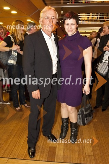 Oliver Dragojević, pevec in Nuška Drašček, pevkaHrvaški večer in koncert Oliverja Dragojeviča