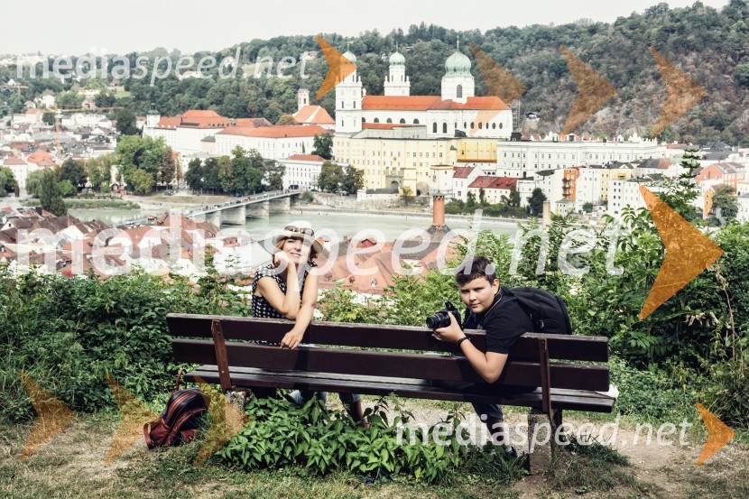 Doživite Festival smeha na lepi modri Donavi