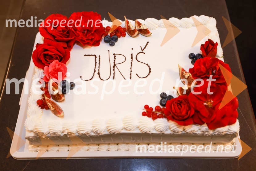 Juriš premierno na Malem odru SLG Celje