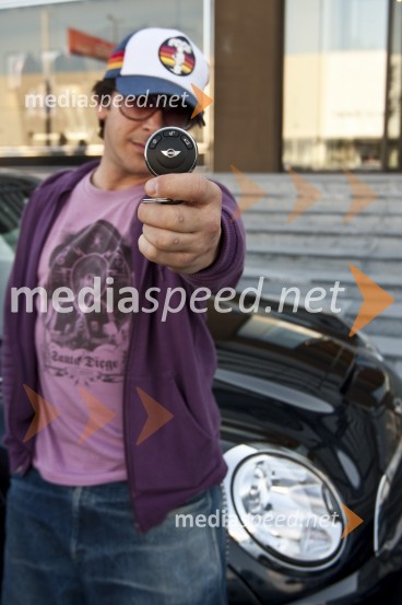 Aljoša Rebolj, fotografMINI Cabrio, predstavitev