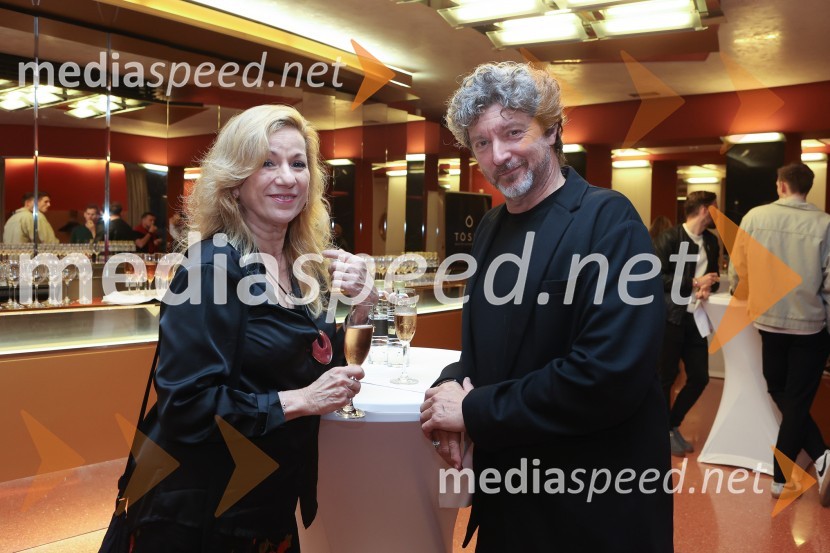  ... ;  Renato Zanella, umetniški direktor ljubljanskega baletaRomantični balet Giselle v SNG Opera in balet Ljubljana