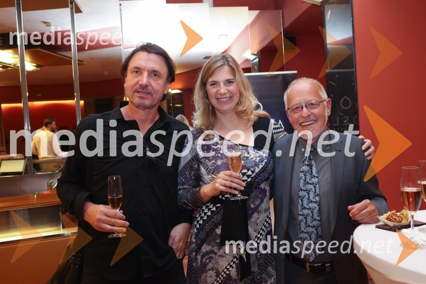  ... ;  Barbara Čepirlo Čičigoj, odnosi z javnostjo Opera in Balet Ljubljana;  ... Romantični balet Giselle v SNG Opera in balet Ljubljana