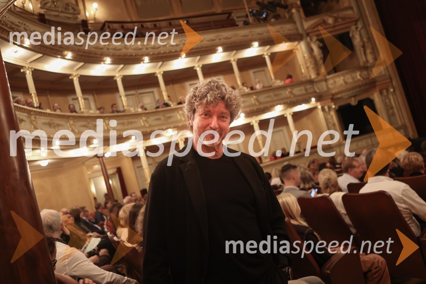  Renato Zanella, umetniški direktor ljubljanskega baletaRomantični balet Giselle v SNG Opera in balet Ljubljana