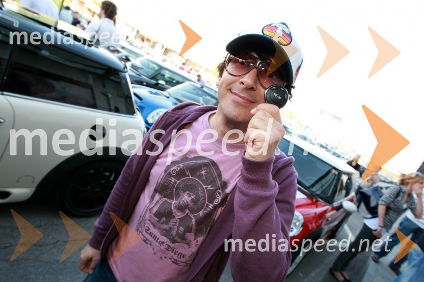 Aljoša Rebolj, fotografMINI Cabrio, predstavitev