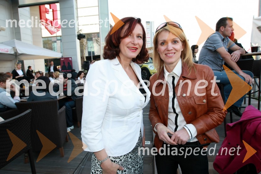 Blanka Malgaj, soproga Andreja Malgaja, lastnika avtohiše Malgaj in Barbara Uranjek, marketing BMW SlovenijaMINI Cabrio, predstavitev