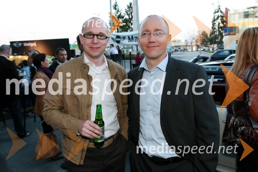 Andrej Meglič, direktor radia Expres in Tadej Sax, vodja programov BMW in Mini pri Avto MalgajMINI Cabrio, predstavitev