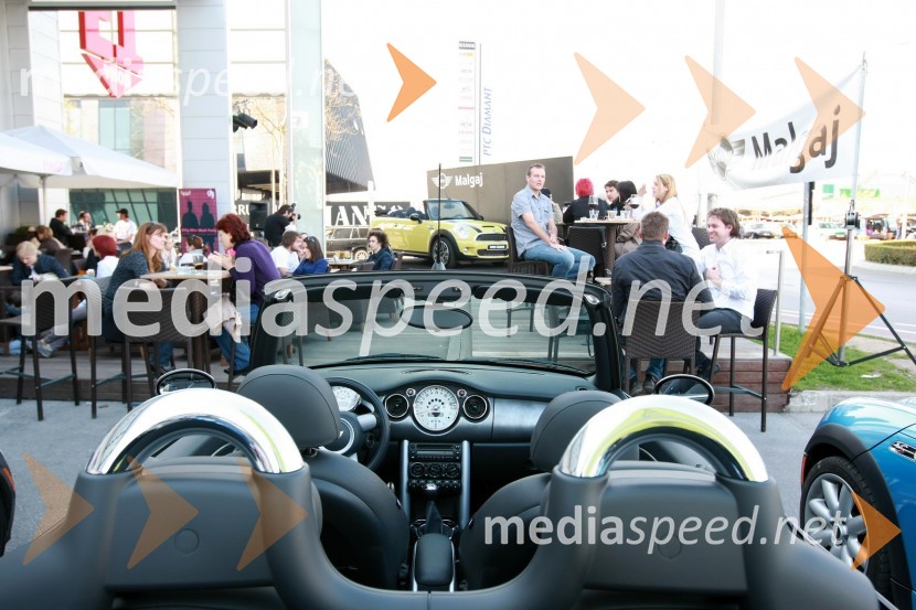 Notranjost avtomobila MINI CabrioMINI Cabrio, predstavitev