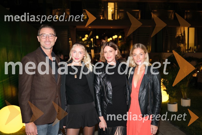  Greg  Yurkovich, podjetnik;  Astrid Ella;  Hannah Mancini, pevka;  Ana ColjaOtvoritev AS Boutique hotela & restavracije Jaz by Ana Roš