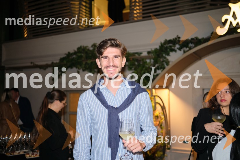  Bruno Šulman, zmagovalec MasterChef Slovenija 2021Otvoritev AS Boutique hotela & restavracije Jaz by Ana Roš