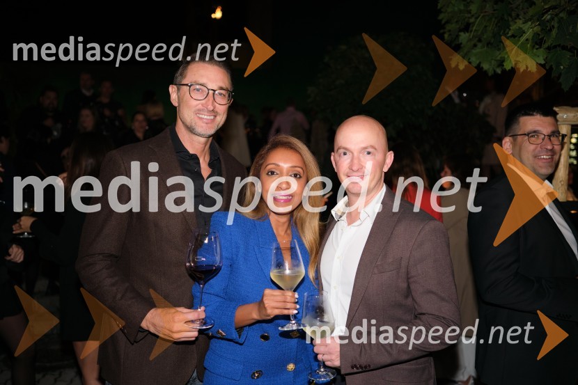  Greg  Yurkovich, podjetnik;  ... ;  ... Otvoritev AS Boutique hotela & restavracije Jaz by Ana Roš