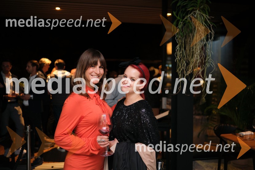  Uršula Rihtar;  Nea LikarOtvoritev AS Boutique hotela & restavracije Jaz by Ana Roš